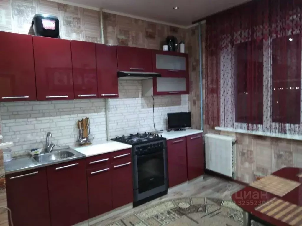 1-к кв. Астраханская область, Астрахань ул. 4-я Черниговская, 20 (47.0 ... - Фото 0