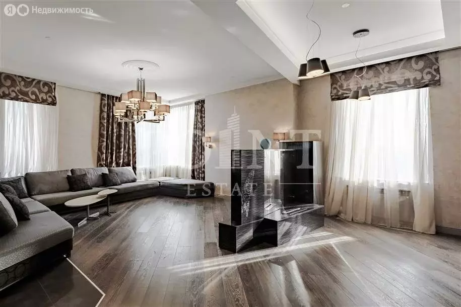 4-комнатная квартира: Москва, Мосфильмовская улица, 8 (211 м) - Фото 1