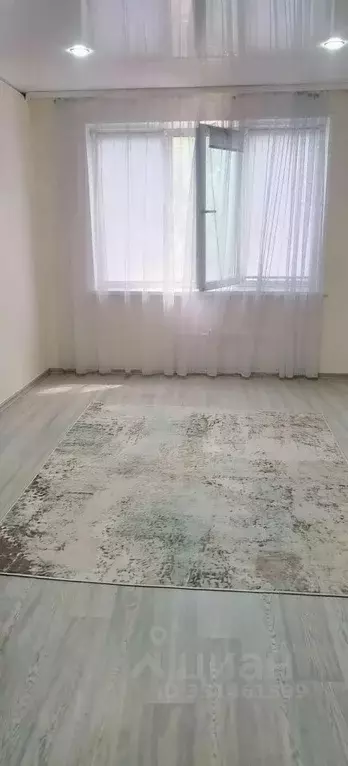 Комната Оренбургская область, Оренбург пер. Заводской, 28 (17.1 м) - Фото 1