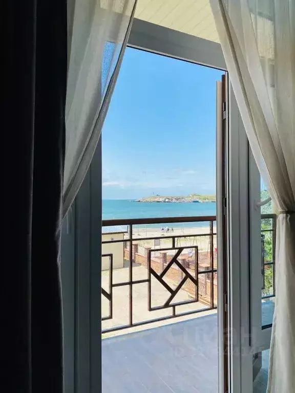 Комната Крым, Ленинский район, с. Мысовое ул. Анджиевского, 53 - Фото 1