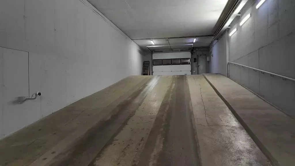 Гараж в Свердловская область, Екатеринбург Карасьеозерский-2 мкр, ул. ... - Фото 2