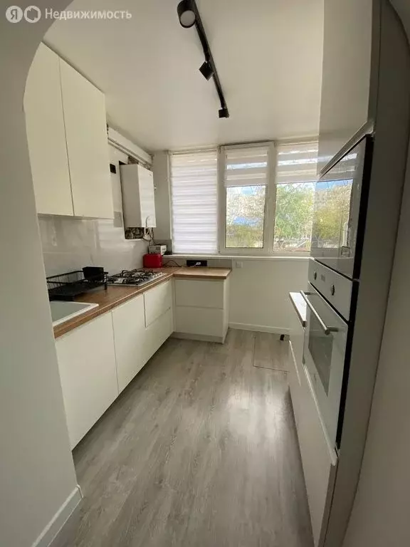 3-комнатная квартира: Евпатория, улица 9 Мая, 98 (62 м) - Фото 1