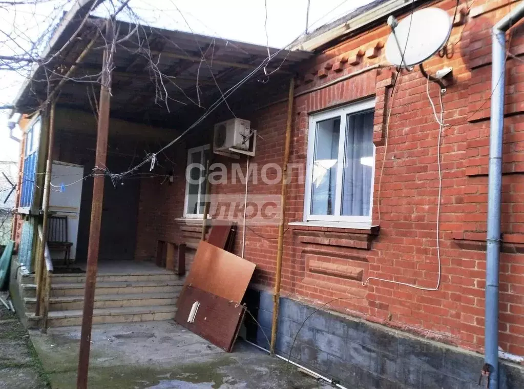 Дом в Краснодарский край, Абинск ул. Дружбы, 66 (73 м) - Фото 1