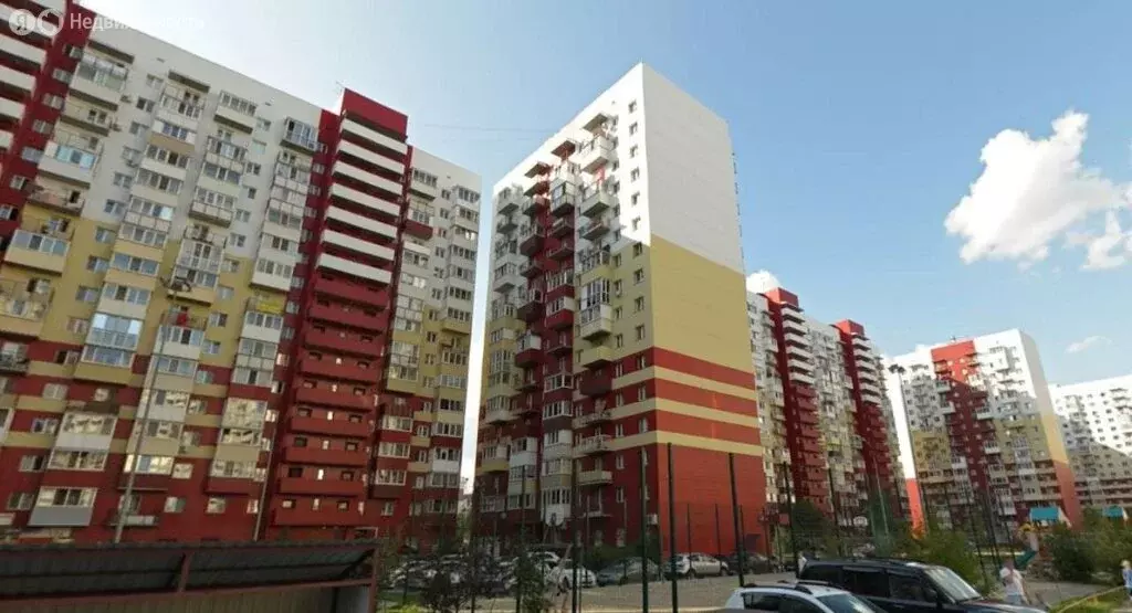 1-комнатная квартира: Тюмень, улица Пермякова, 83к1 (85 м) - Фото 1