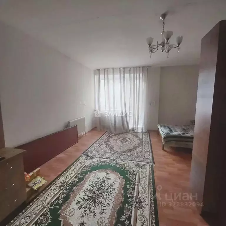 3-к кв. Ленинградская область, Отрадное Кировский район, ул. Гагарина, ... - Фото 1