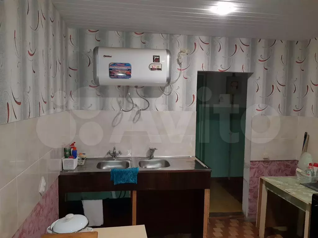 Комната 16 м в 6-к., 3/5 эт. - Фото 1
