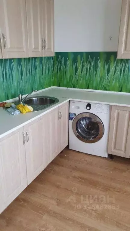 2-к кв. Свердловская область, Екатеринбург ул. Новгородцевой, 23 (60.0 ... - Фото 2