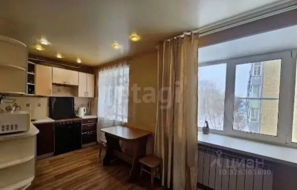 2-к кв. Ярославская область, Рыбинск Волжская наб., 195 (42.6 м) - Фото 1