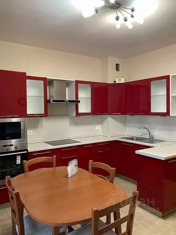 2-к кв. Свердловская область, Екатеринбург ул. Щорса, 39 (82.7 м) - Фото 1