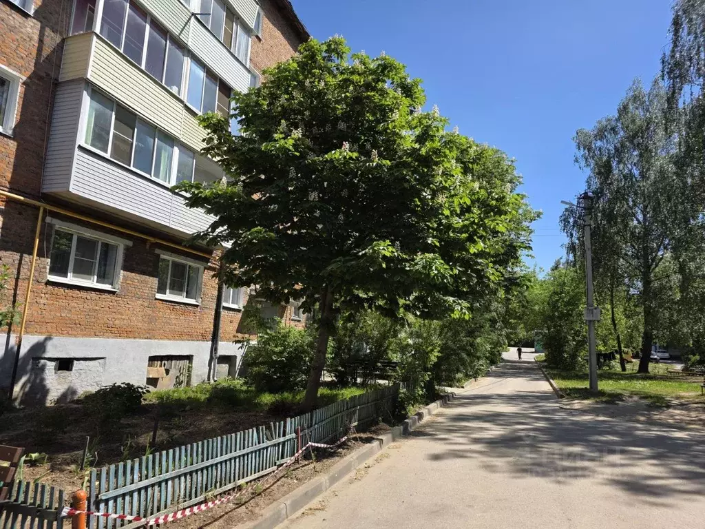 3-к кв. Тульская область, Суворов Садовая ул., 8 (63.0 м) - Фото 0