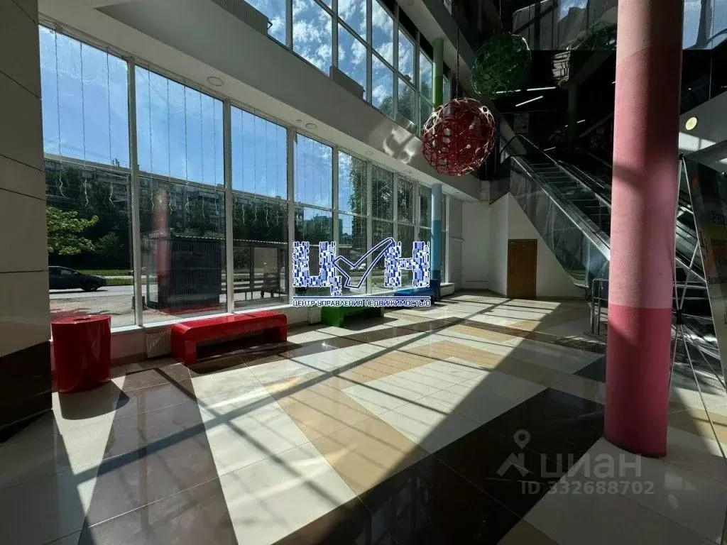 Торговая площадь в Курская область, Курск ул. Косухина, 29Б (33 м) - Фото 1
