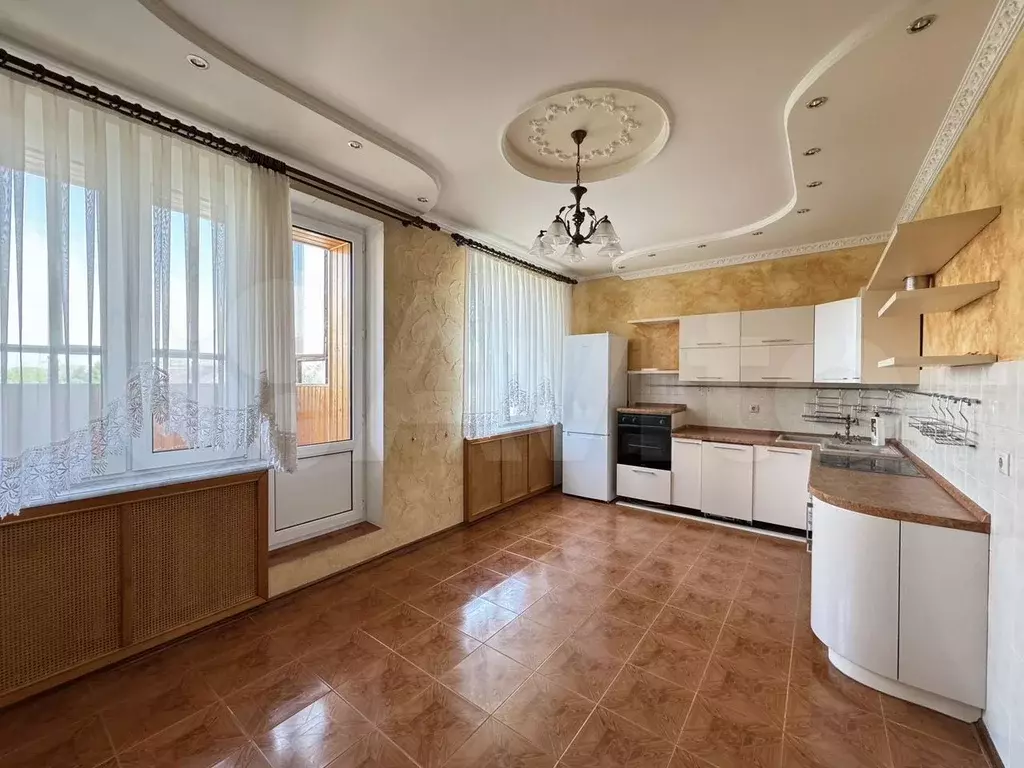 4-к. квартира, 140 м, 5/8 эт. - Фото 1