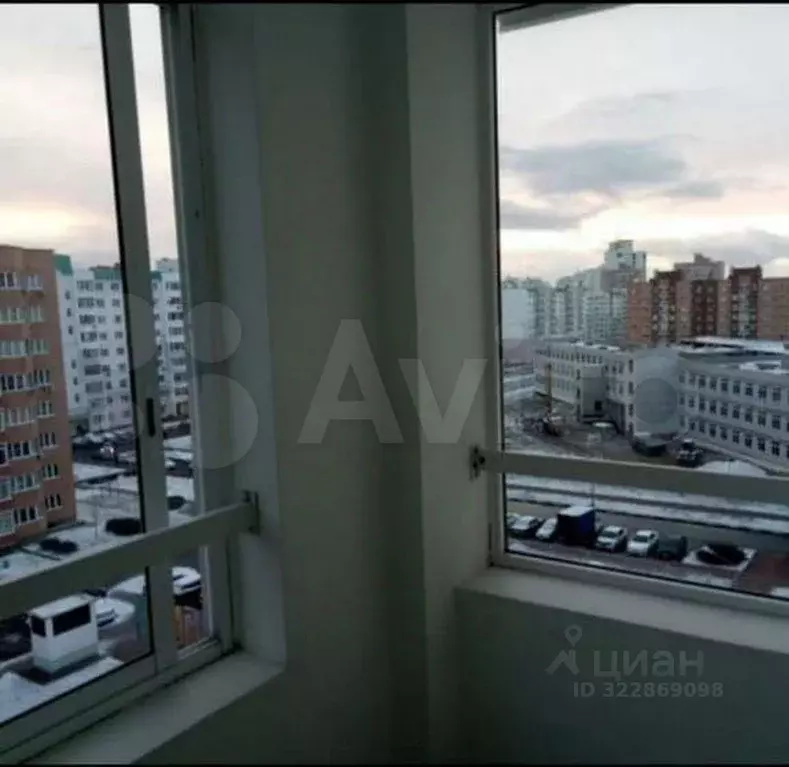 1-к кв. Белгородская область, Старый Оскол Степной мкр,  (52.0 м) - Фото 2