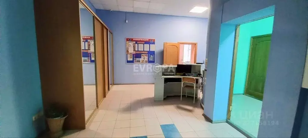 Офис в Ульяновская область, Ульяновск ул. Робеспьера, 76 (200 м) - Фото 2