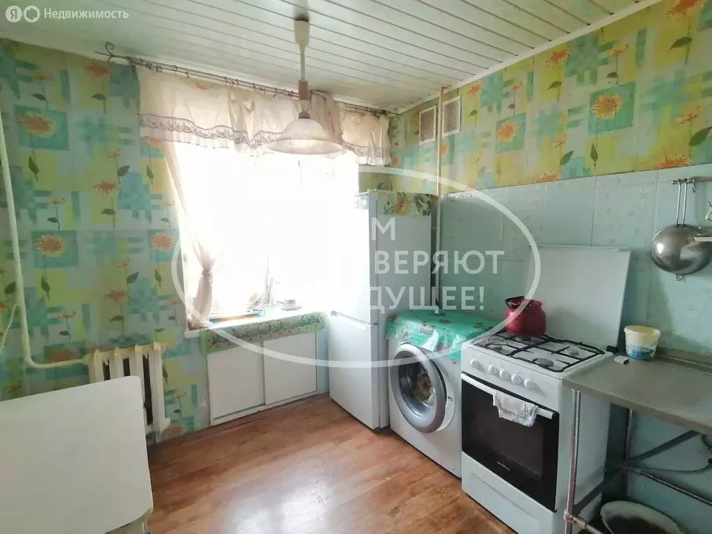 4-комнатная квартира: Пермь, улица Мильчакова, 4 (61.4 м) - Фото 2