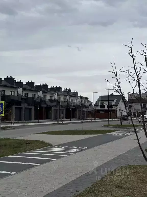 Таунхаус в Тюменская область, Тюмень ул. Фармана Салманова (139 м) - Фото 1
