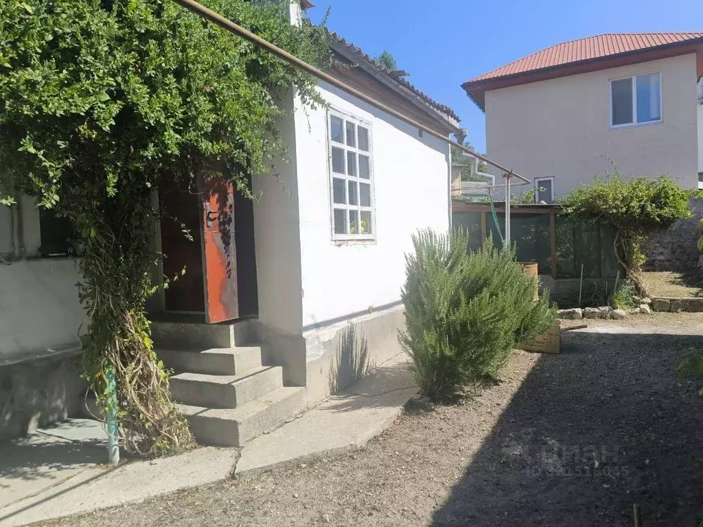 Дом в Крым, Бахчисарай ул. Школьная, 8 (61 м) - Фото 0