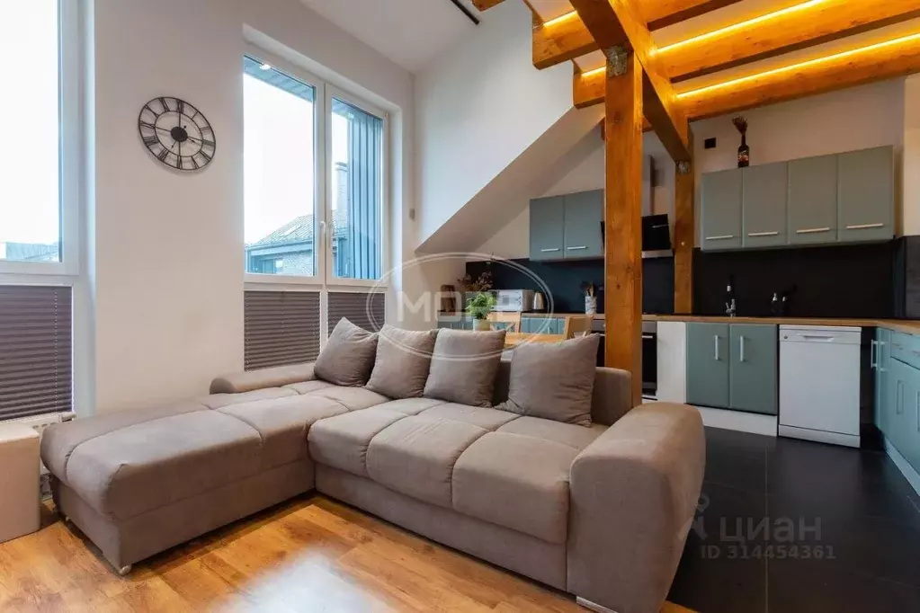 2-к кв. Калининградская область, Калининград ул. Марата, 1 (65.0 м) - Фото 1