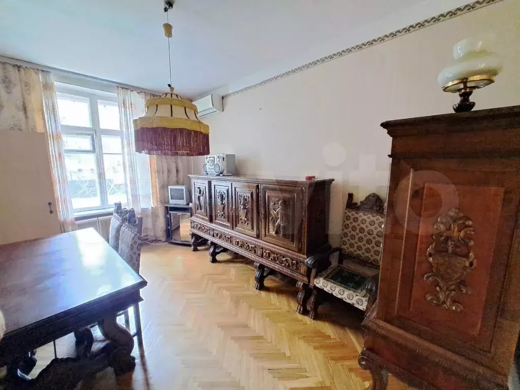 3-к. квартира, 60м, 2/5эт. - Фото 0