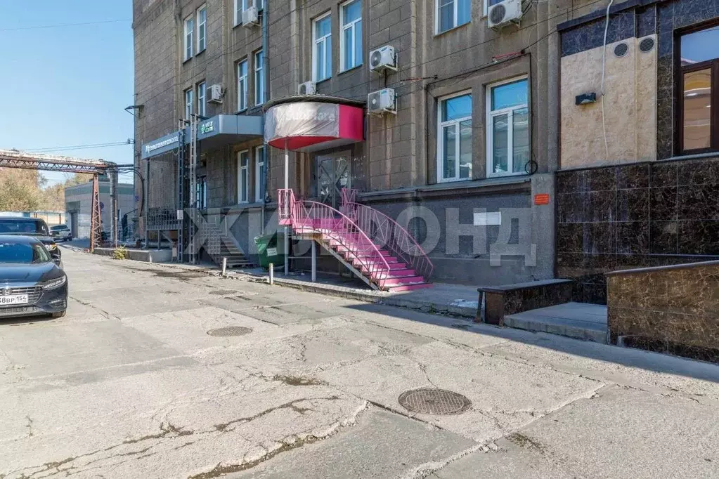 Помещение свободного назначения в Новосибирская область, Новосибирск ... - Фото 1