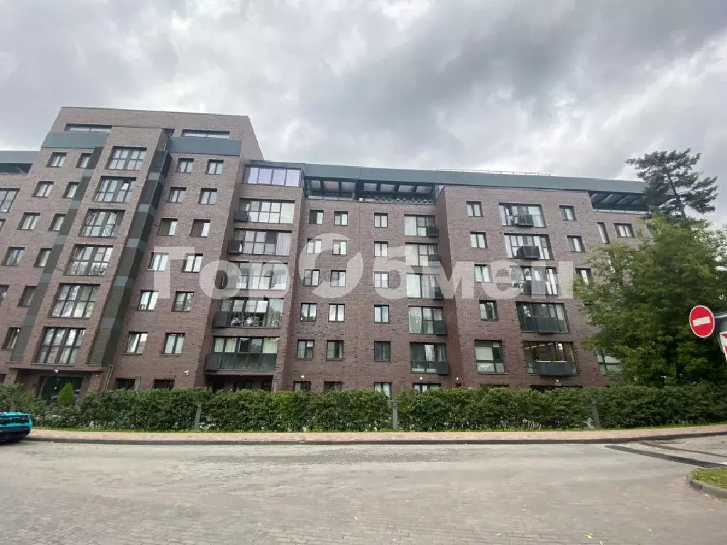 Продается 3-комнатная квартира - Фото 1