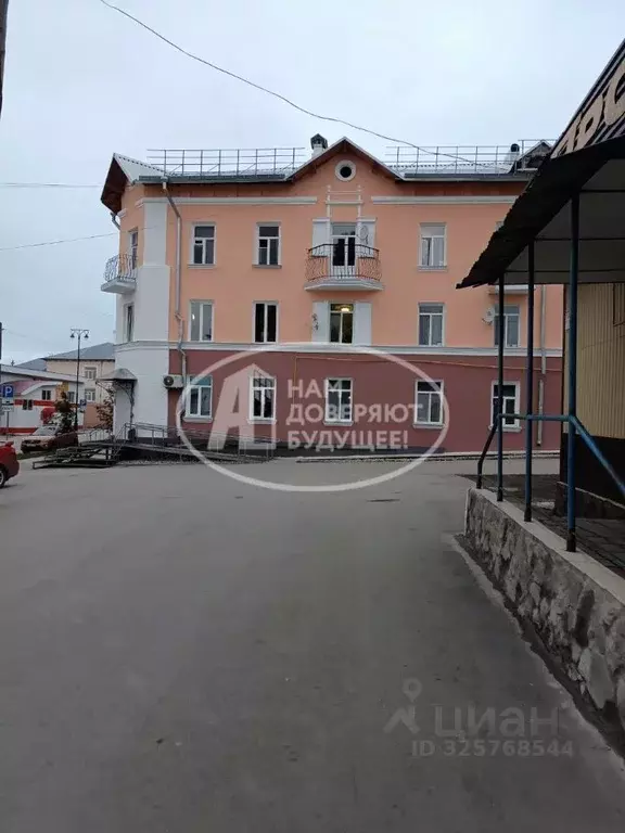 3-к кв. Пермский край, Чусовой ул. Ленина, 20 (85.0 м) - Фото 1