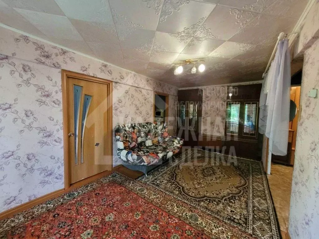2-к кв. Алтайский край, Рубцовск Красная ул., 85 (44.8 м) - Фото 1