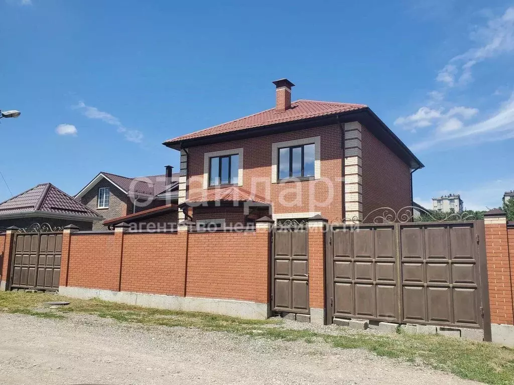 Дом в Ставропольский край, Ессентуки Запорожская ул. (239 м) - Фото 1