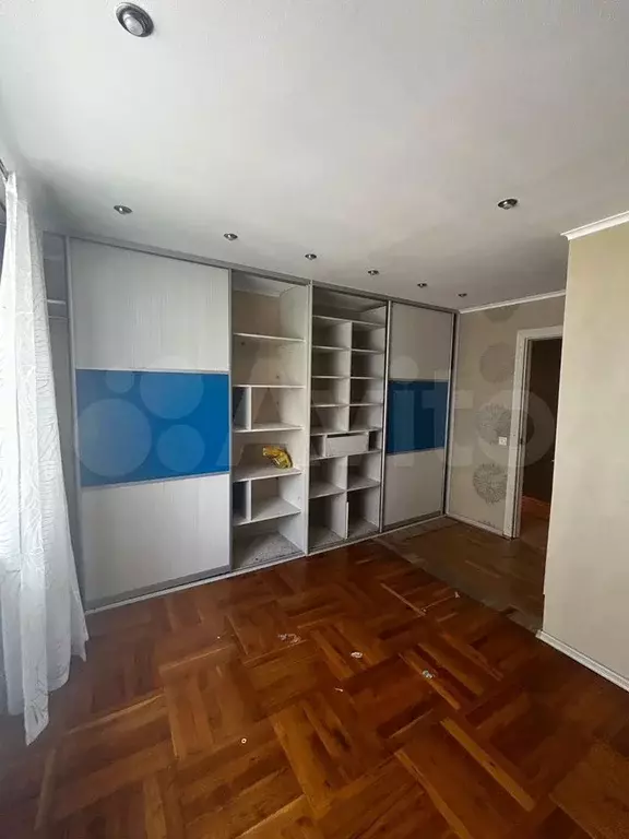 3-к. квартира, 65 м, 3/6 эт. - Фото 0