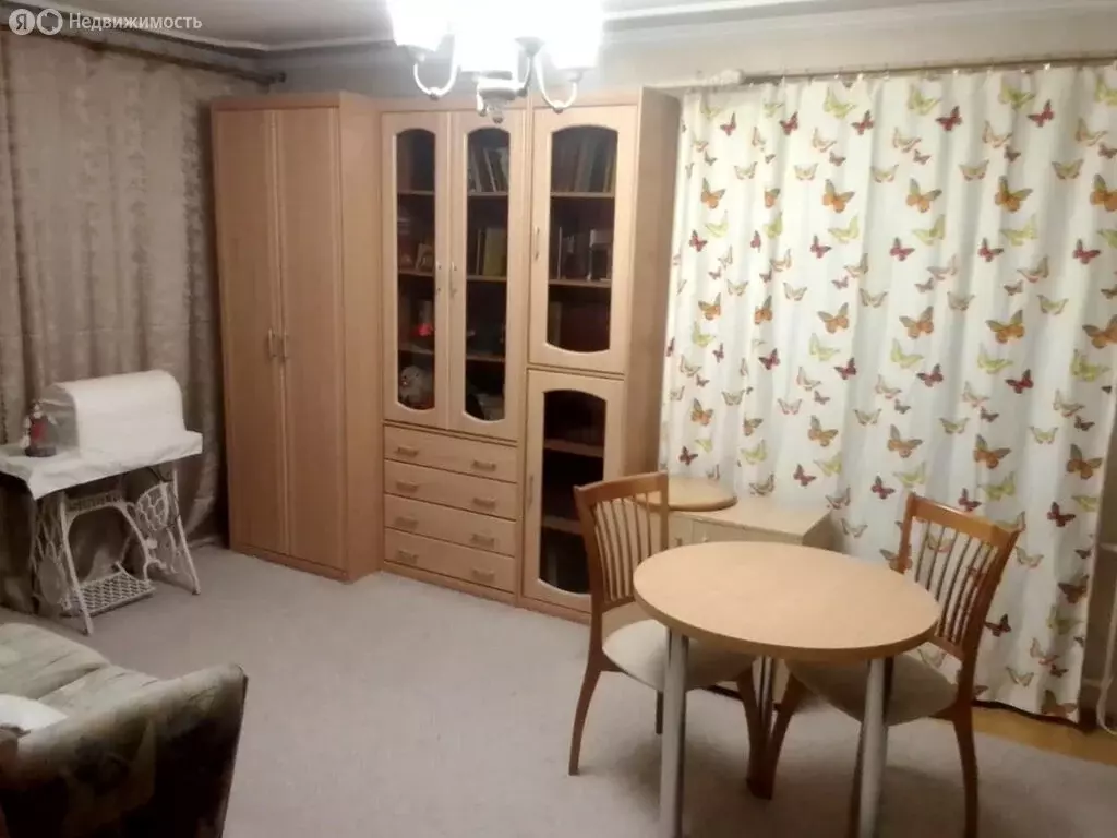 1-комнатная квартира: Киров, улица Горького, 24А (33 м) - Фото 0