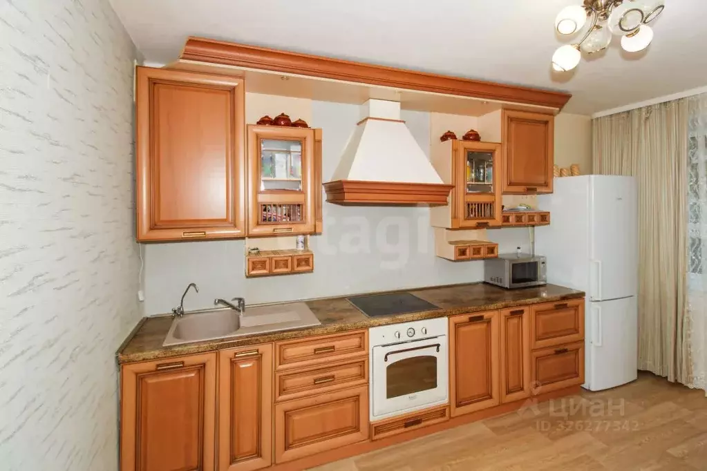 1-к кв. Тюменская область, Тюмень Инженерная ул., 68 (41.0 м) - Фото 1