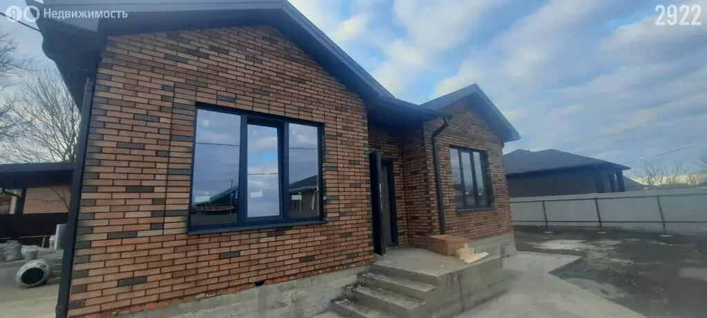 Дом в станица Новотитаровская, Выгонная улица (120 м) - Фото 2