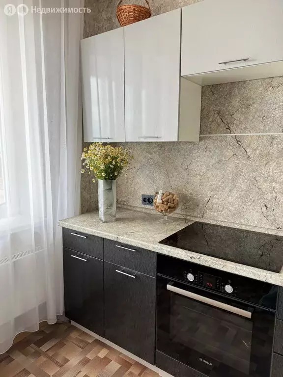 2-комнатная квартира: Томск, Сибирская улица, 66 (55 м) - Фото 0