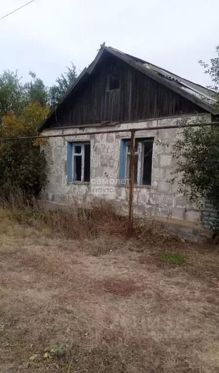 Дом в Саратовская область, Краснокутский район, Журавлевское ... - Фото 1