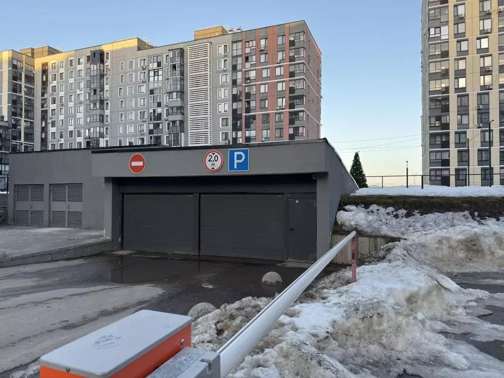 Гараж в Москва ул. 1-я Нововатутинская, 3 (13 м) - Фото 1