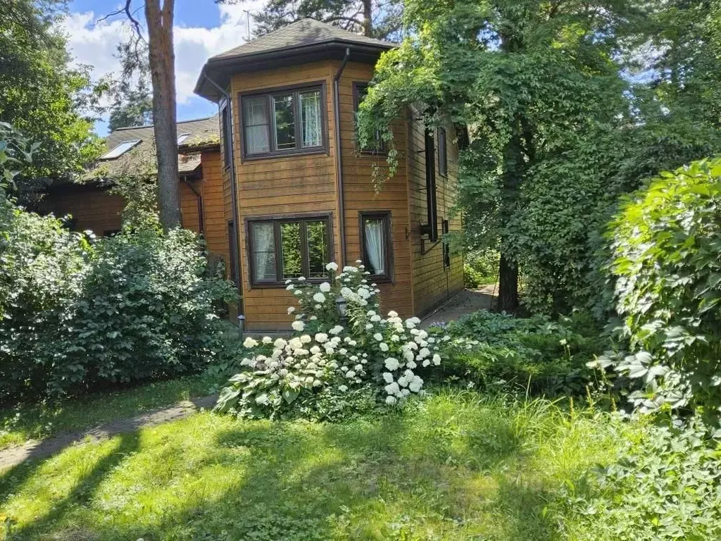 Дом в Московская область, Люберцы городской округ, Малаховка пгт ул. ... - Фото 1