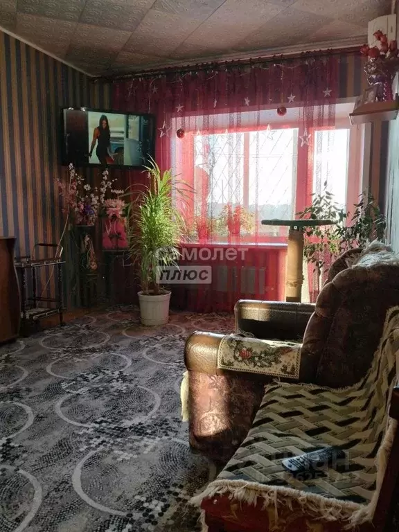 1-к кв. Саратовская область, Энгельс Казарменный пер., 13б (32.8 м) - Фото 2