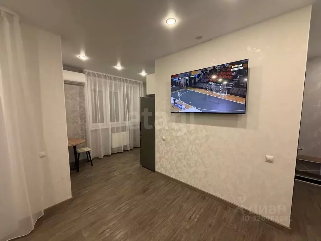 Студия Тюменская область, Тюмень Дамбовская ул., 27к1 (33.0 м) - Фото 1