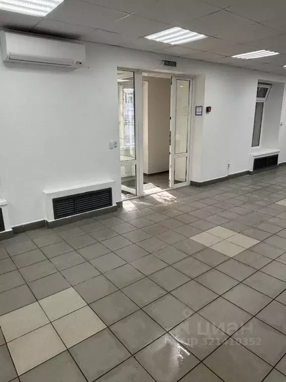 Помещение свободного назначения в Брянская область, Брянск ... - Фото 2