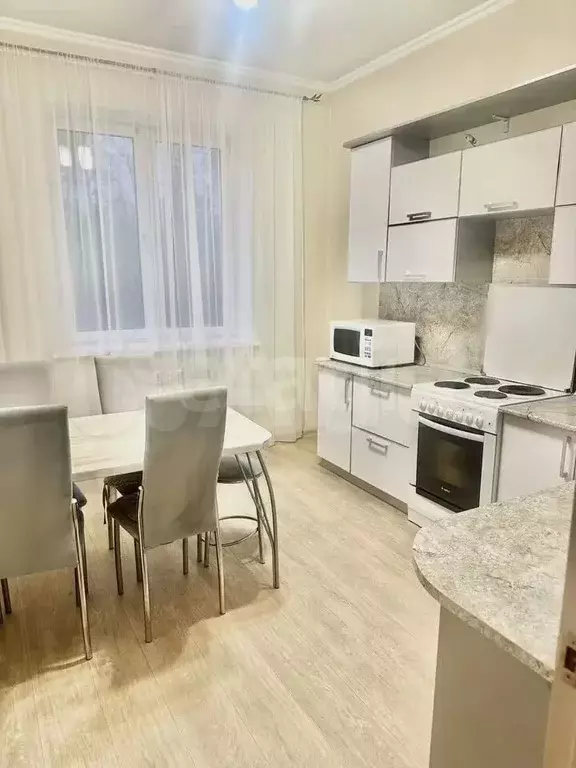 3-к. квартира, 55 м, 2/18 эт. - Фото 1