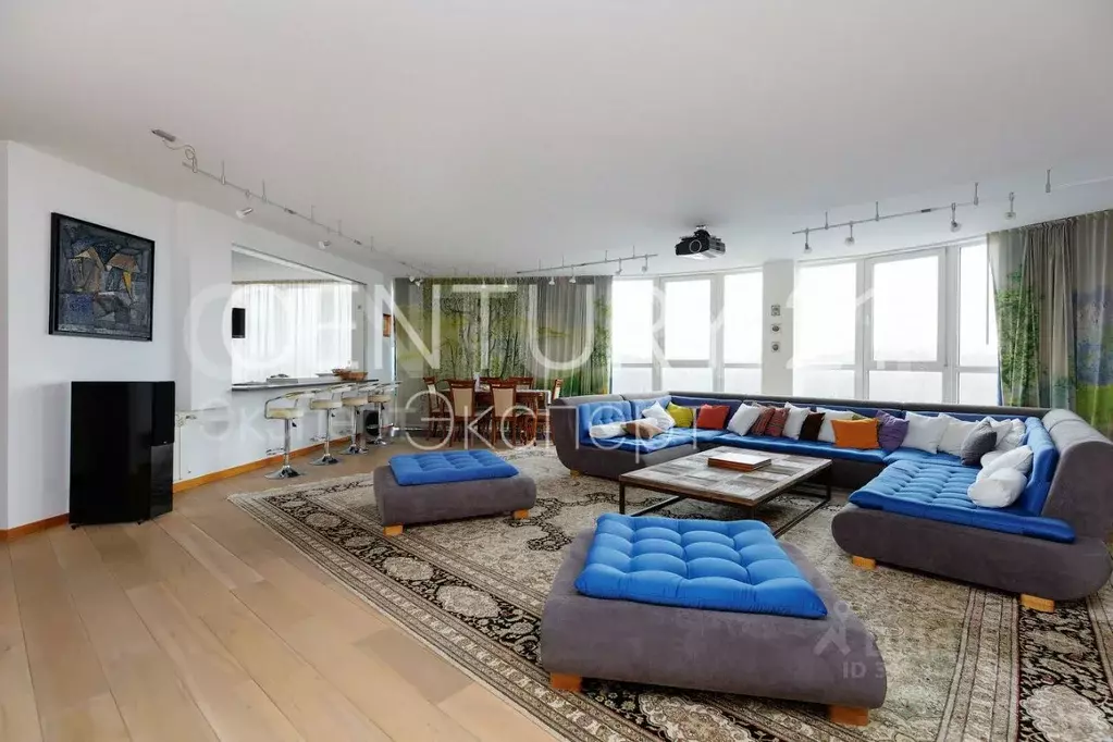 5-к кв. Калининградская область, Калининград просп. Мира, 107 (361.0 ... - Фото 2