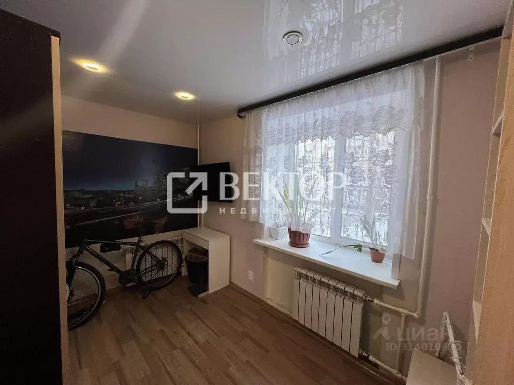 4-к кв. Ярославская область, Ярославль ул. Калинина, 7 (63.0 м) - Фото 0