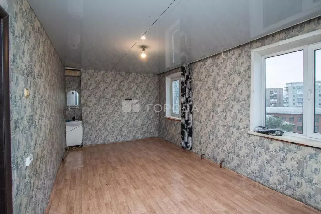 Комната Кемеровская область, Новокузнецк ул. Покрышкина, 20/2 (19.7 м) - Фото 0