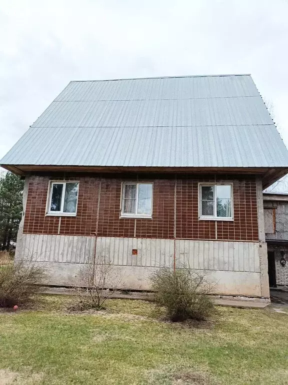 Дом в Киришский район, городской посёлок Будогощь (196.3 м) - Фото 1