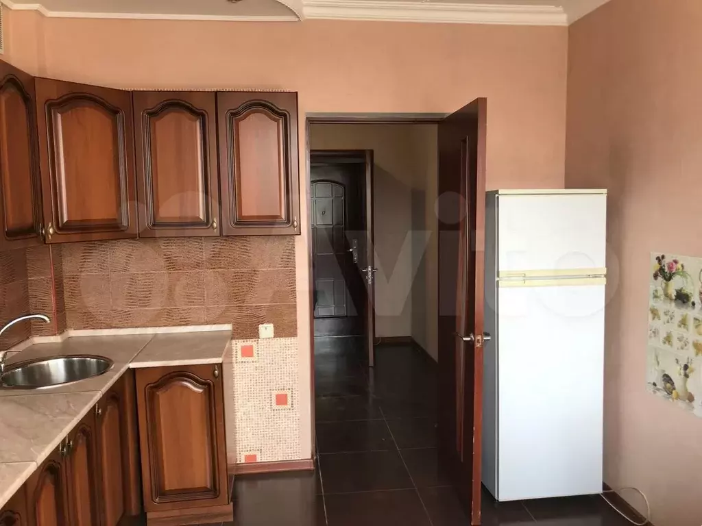 2-к. квартира, 70м, 2/6эт. - Фото 1