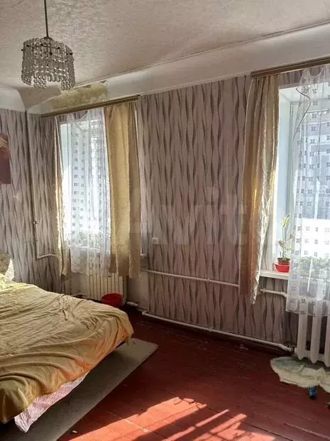 4-к. квартира, 61м, 2/2эт. - Фото 1