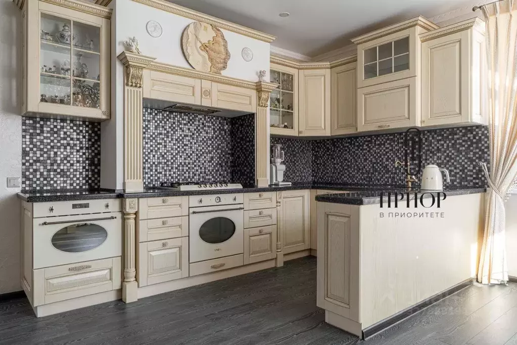 Дом в Татарстан, Казань Салмачи жилмассив, ул. Овражная, 86 (275 м) - Фото 1