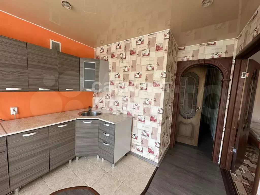 1-к. квартира, 41 м, 1/3 эт. - Фото 1