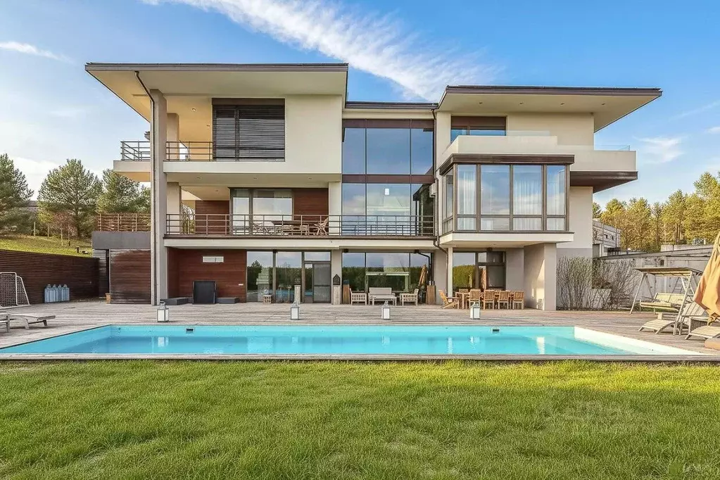 Коттедж в Московская область, Красногорск городской округ, д. ... - Фото 1