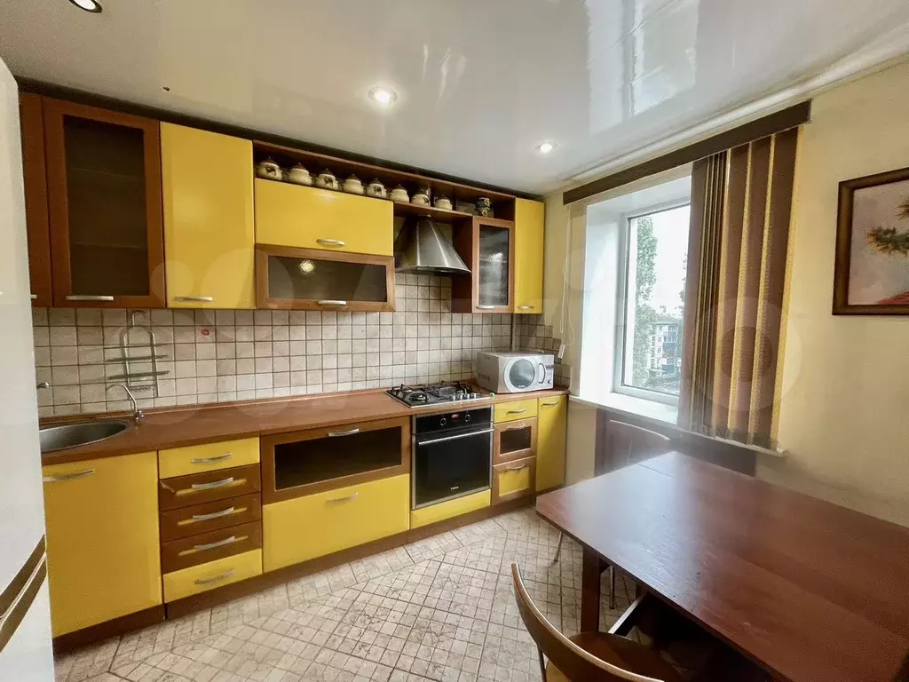 4-к. квартира, 100 м, 6/9 эт. - Фото 0